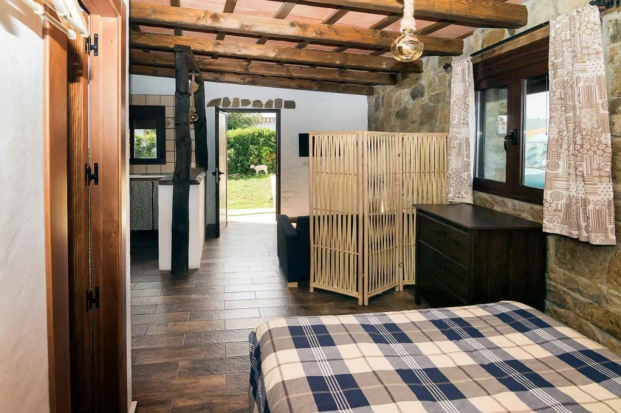 Hostal La Vega Tarifa 0*,  España